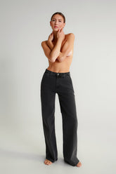 Jeans palazzo nero slavato