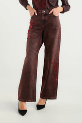 Jeans Straight Fit Bordeaux con Pietre