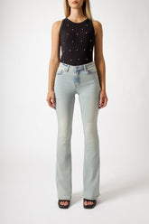 Jeans Donna Flare Fit Denim Chiaro – Vita Media, Gamba Svasata