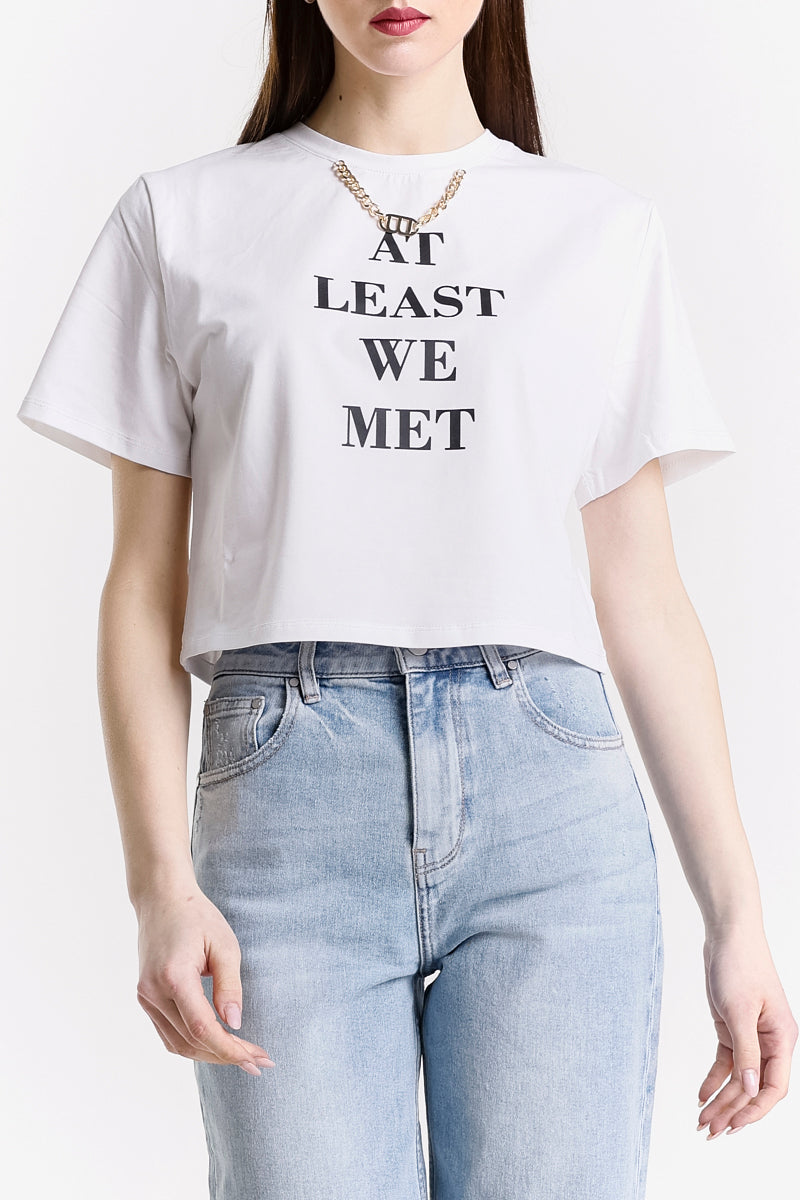 CROP TOP CON CATENA
