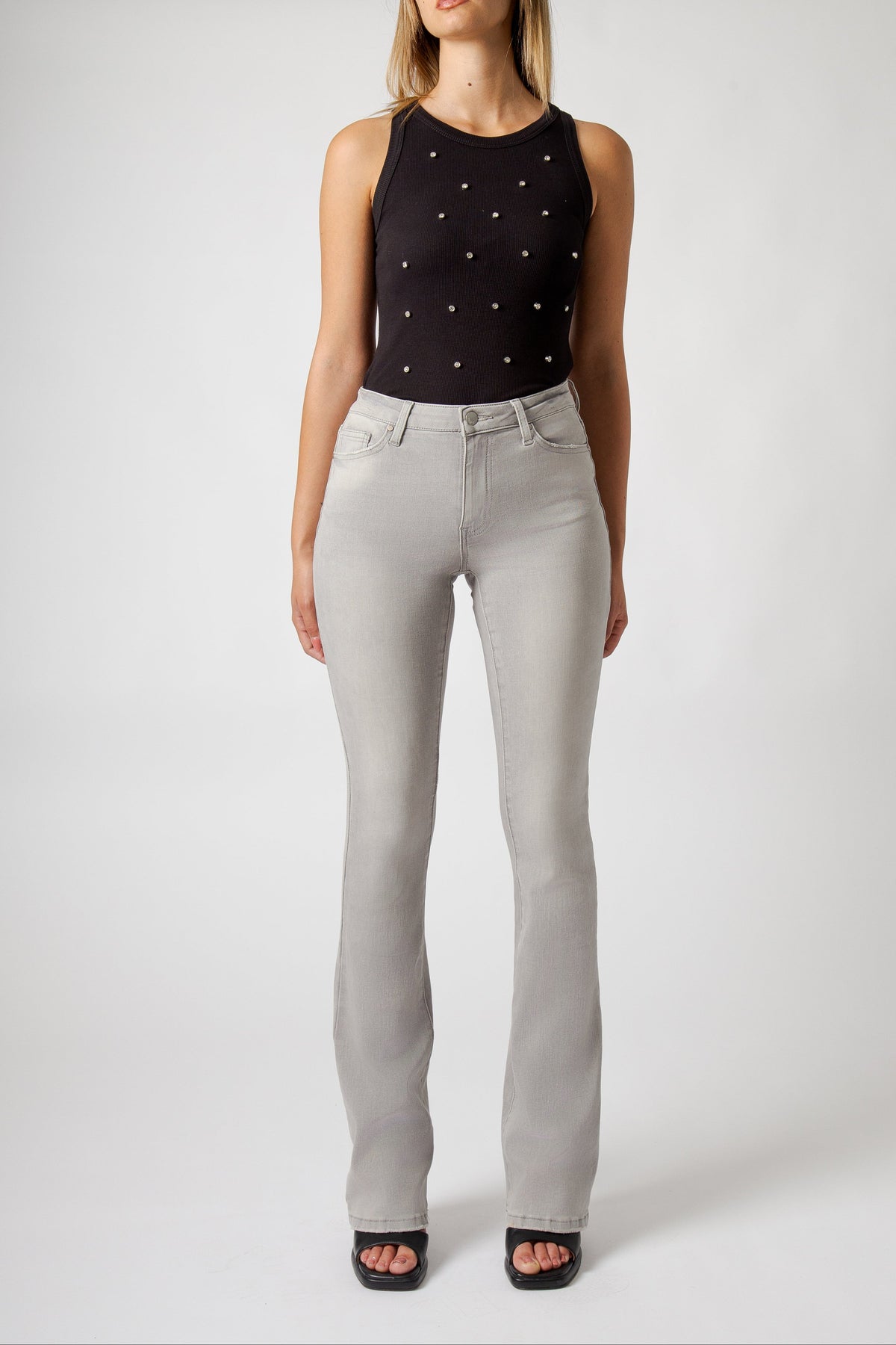 Jeans Donna Flare Fit Grigio – Denim Elasticizzato a Vita Media, Gamba Leggermente Svasata