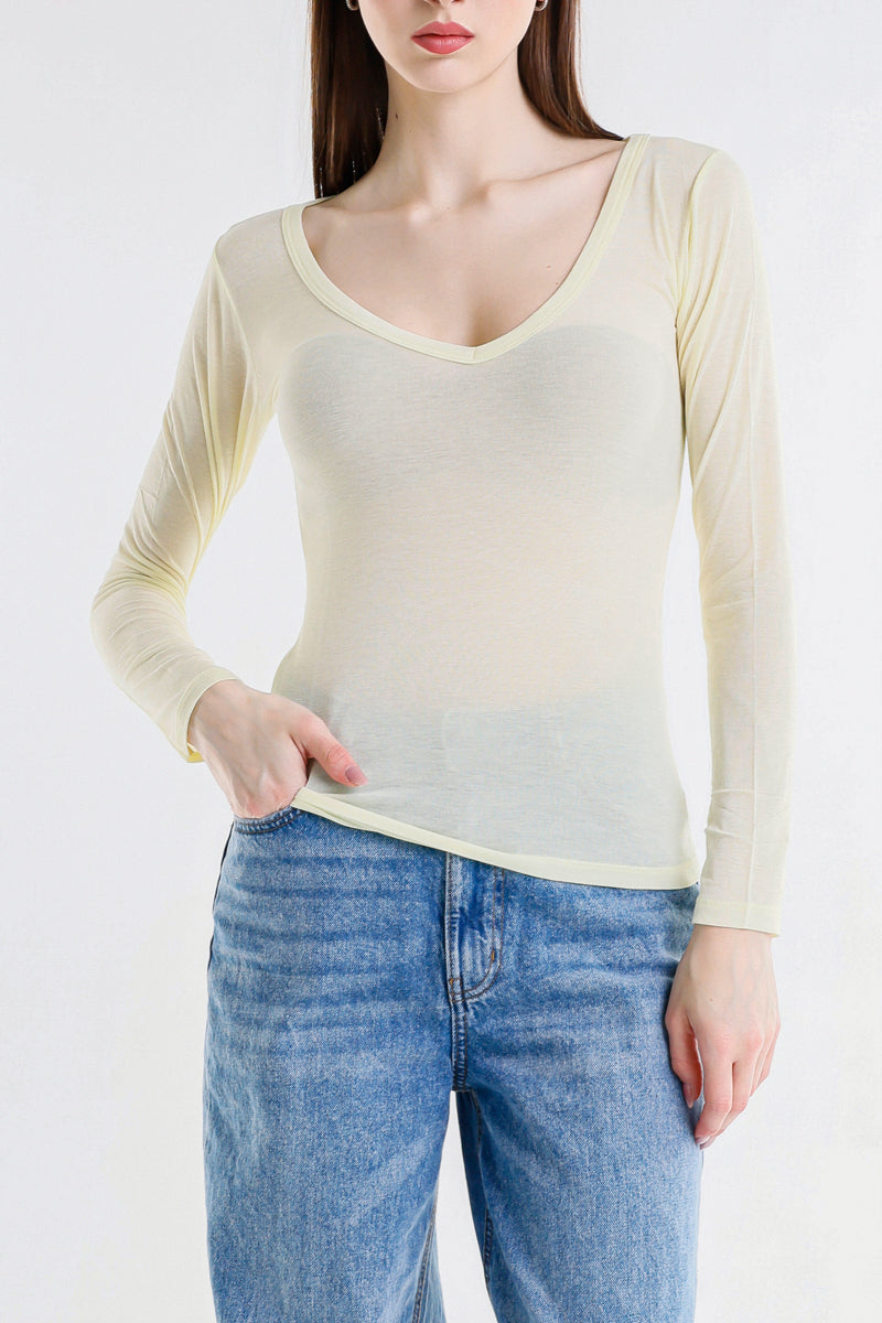 T-SHIRT SCOLLO A V